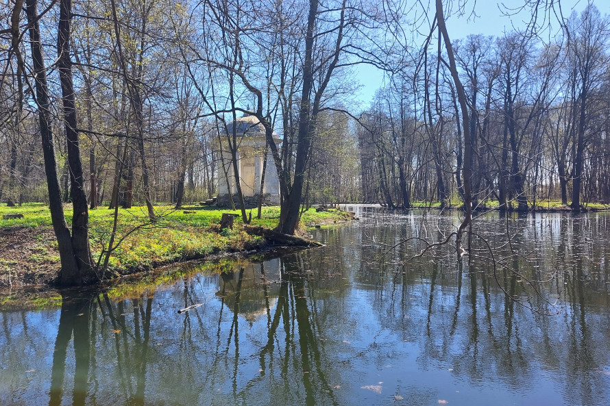 Субботник в усадьбе Быково