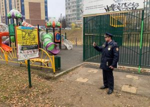 В Раменском устранены нарушения в содержании детских площадок
