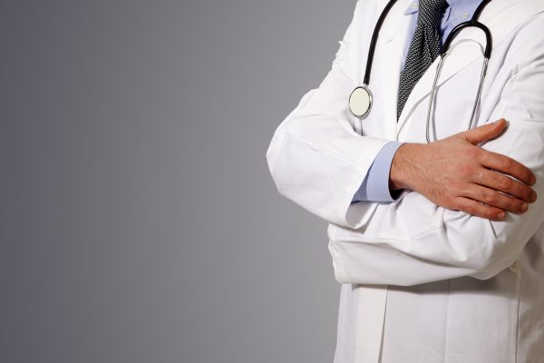 Гигантское новообразование в брюшной полости удалили пациенту врачи в Бронницах