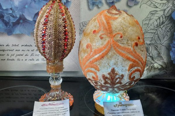 Ученики СОШ №22 п.Дубовая роща приняли участие в Международном конкурсе «Пасхальное яйцо-2022»