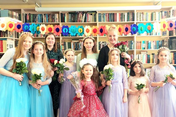 Концерт вокального класса «В юном месяце апреле» провели в Чулковской библиотеке