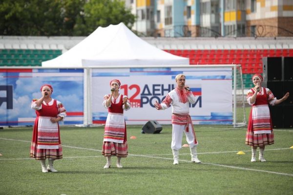 На стадионе «Красное знамя» состоялся праздник, посвященный Дню России