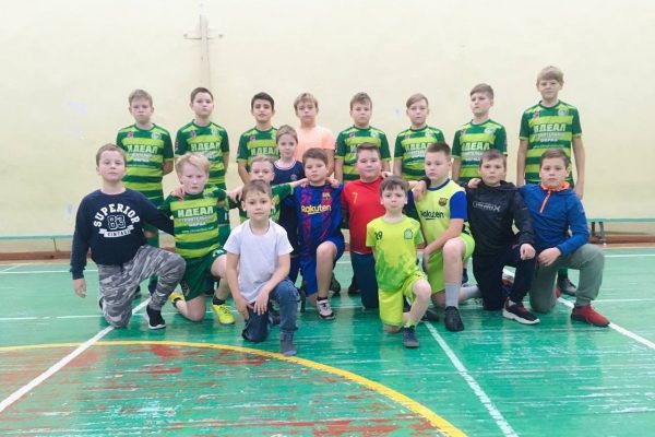 В Дружбе состоялись товарищеские матчи по футболу между детскими командами ФК «Юрово» и СО «Дружба»