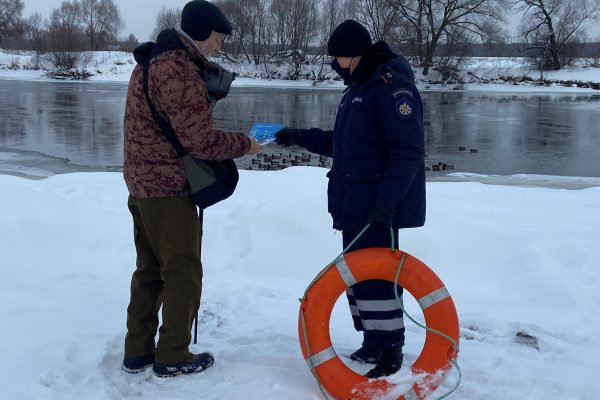 Спасатели ГКУ МО «Мособлпожспас» выявили 14 водоемов с опасной толщиной льда