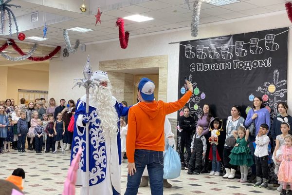 Музыкальную сказку для всей семьи «Тролли против Коли» покажут в ДК Воровского на праздниках