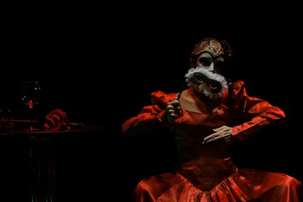 Масштабный театральный фестиваль «Театр на куличках» состоялся в минувшие выходные в ДК «Победа»
